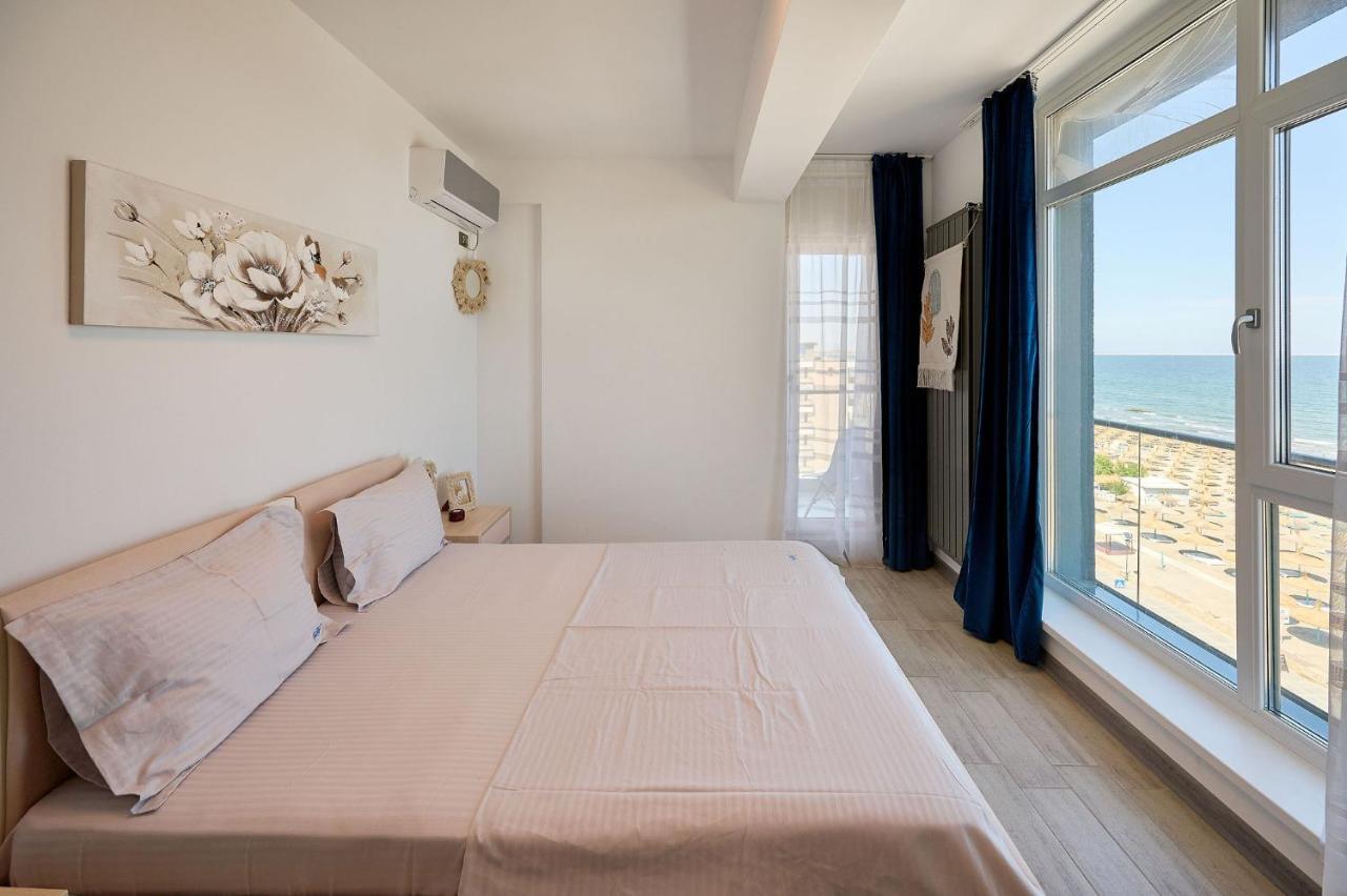 Paradise Sea View 2Bd Apt Spa N Pools Beach Resort Navodari Exterior photo