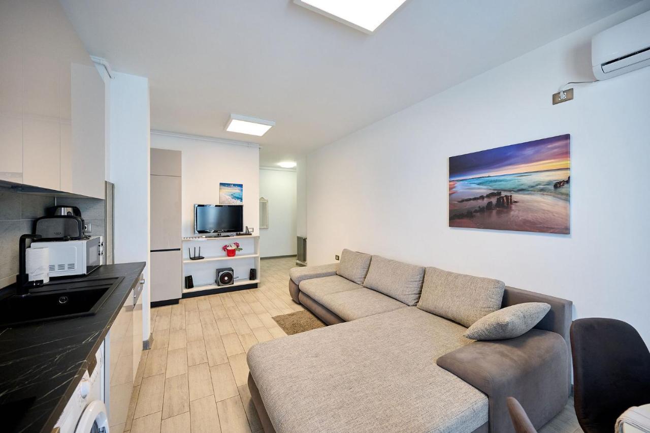 Paradise Sea View 2Bd Apt Spa N Pools Beach Resort Navodari Exterior photo