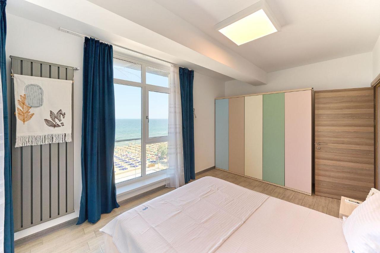 Paradise Sea View 2Bd Apt Spa N Pools Beach Resort Navodari Exterior photo